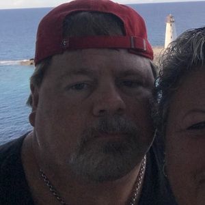 Meet your Posher, Gregory